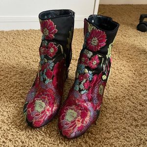 floral boots